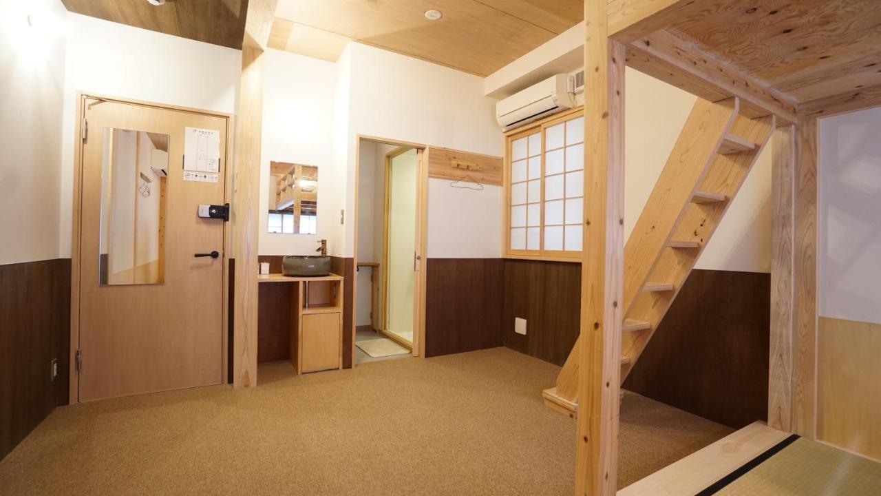 Poly Hostel 2 Namba Οσάκα Εξωτερικό φωτογραφία